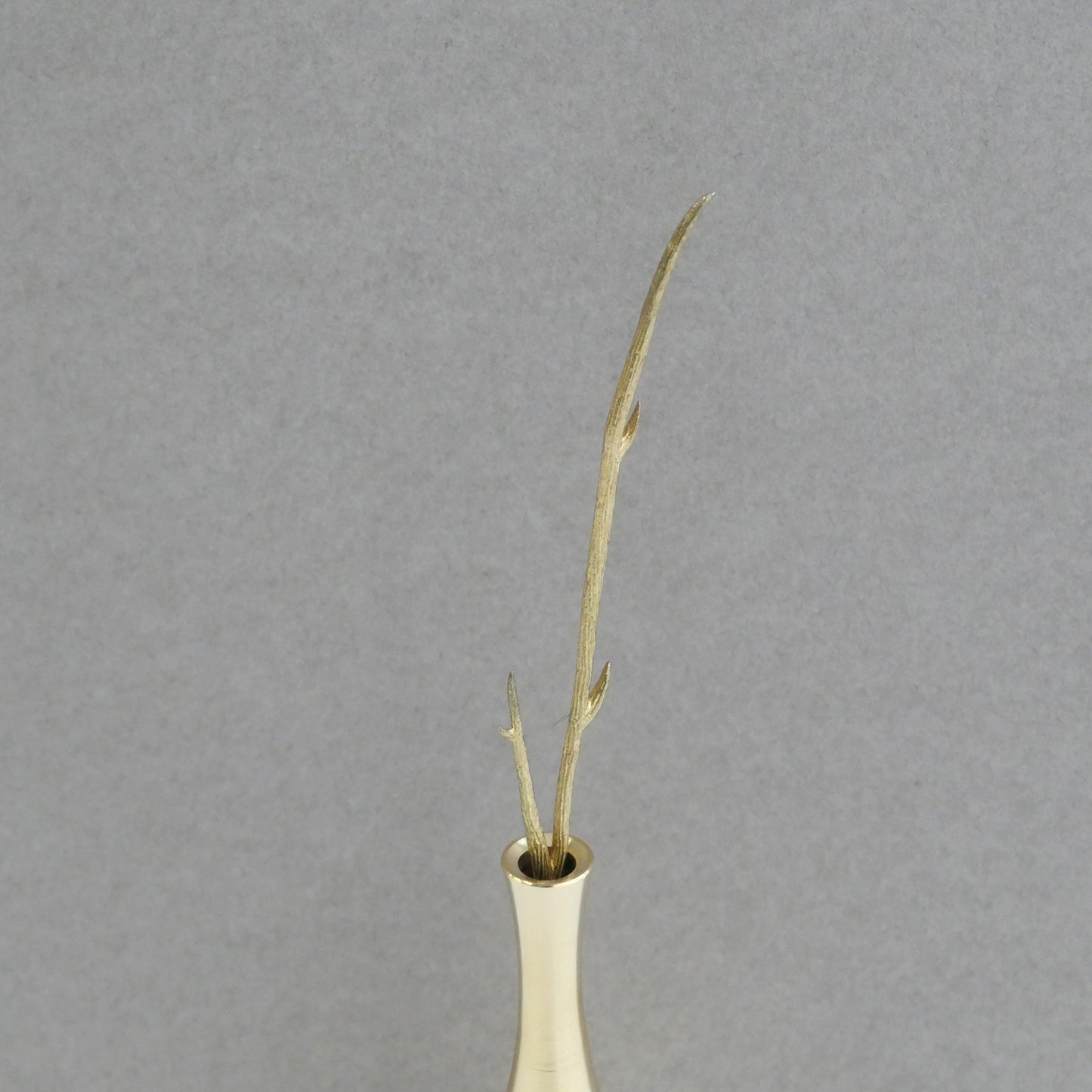 ささやく 枝 真鍮製一輪挿しオブジェ JF039