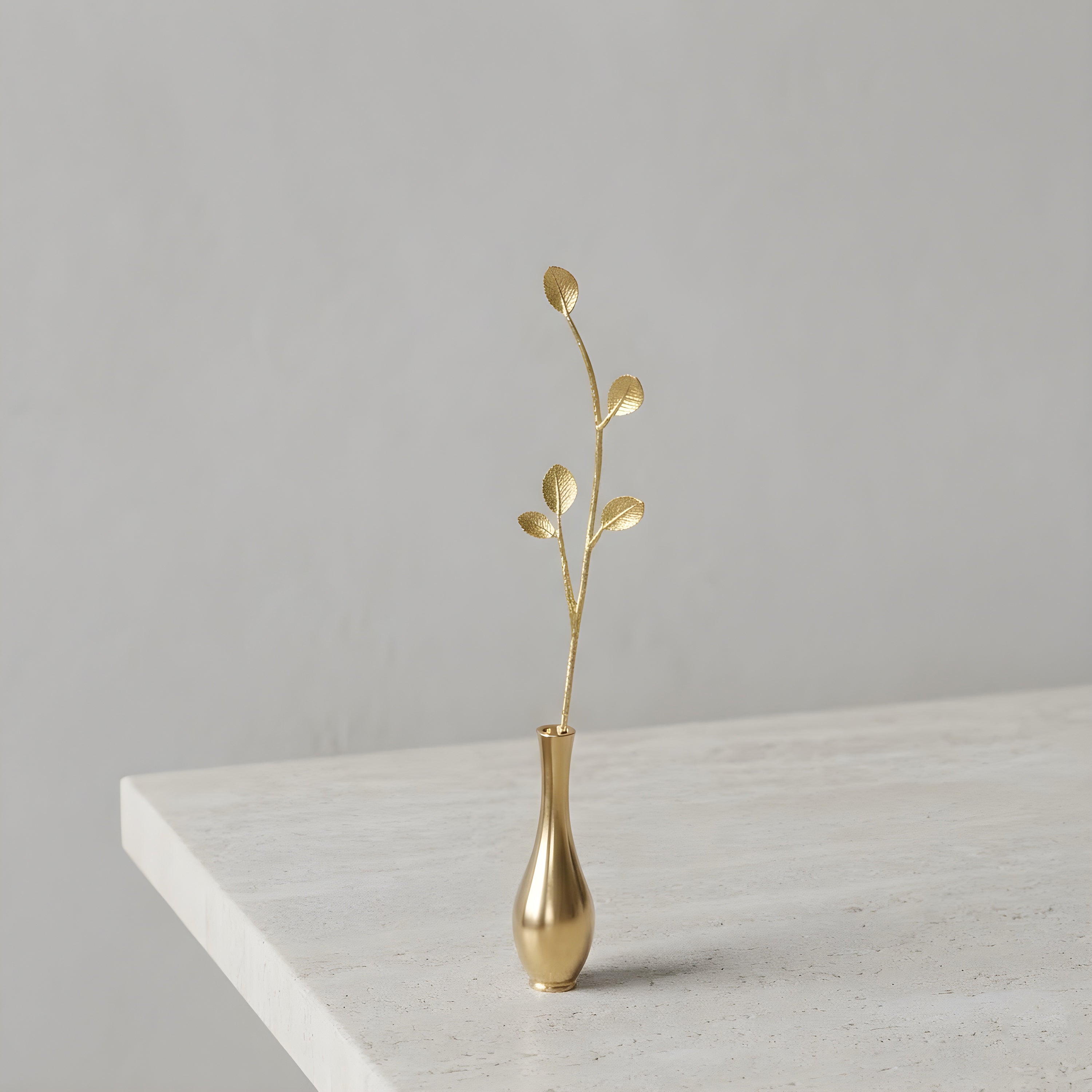 Rounded Leaf Brass Bud Vase – Decorative Mini Vase
