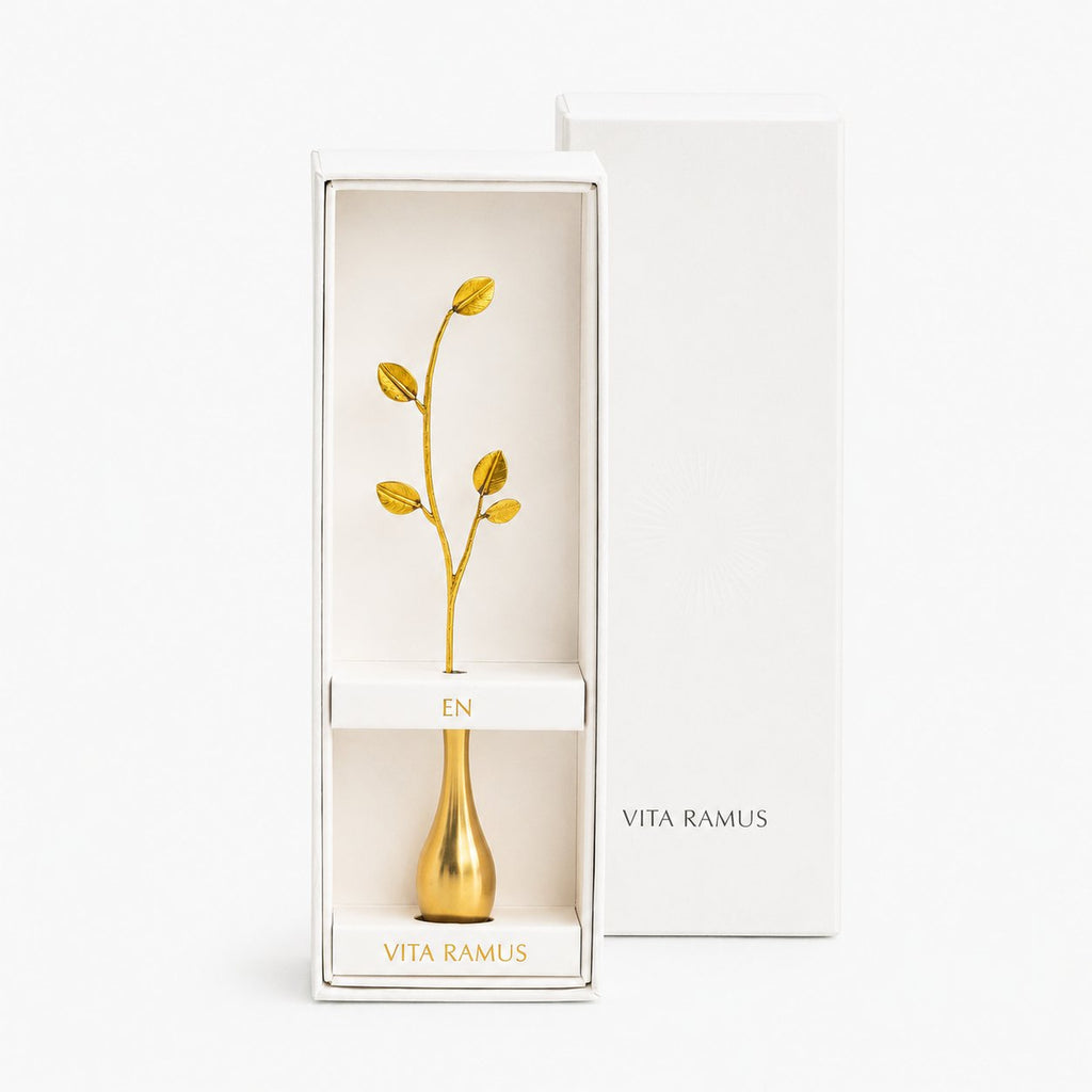 Rounded Leaf Brass Bud Vase – Decorative Mini Vase