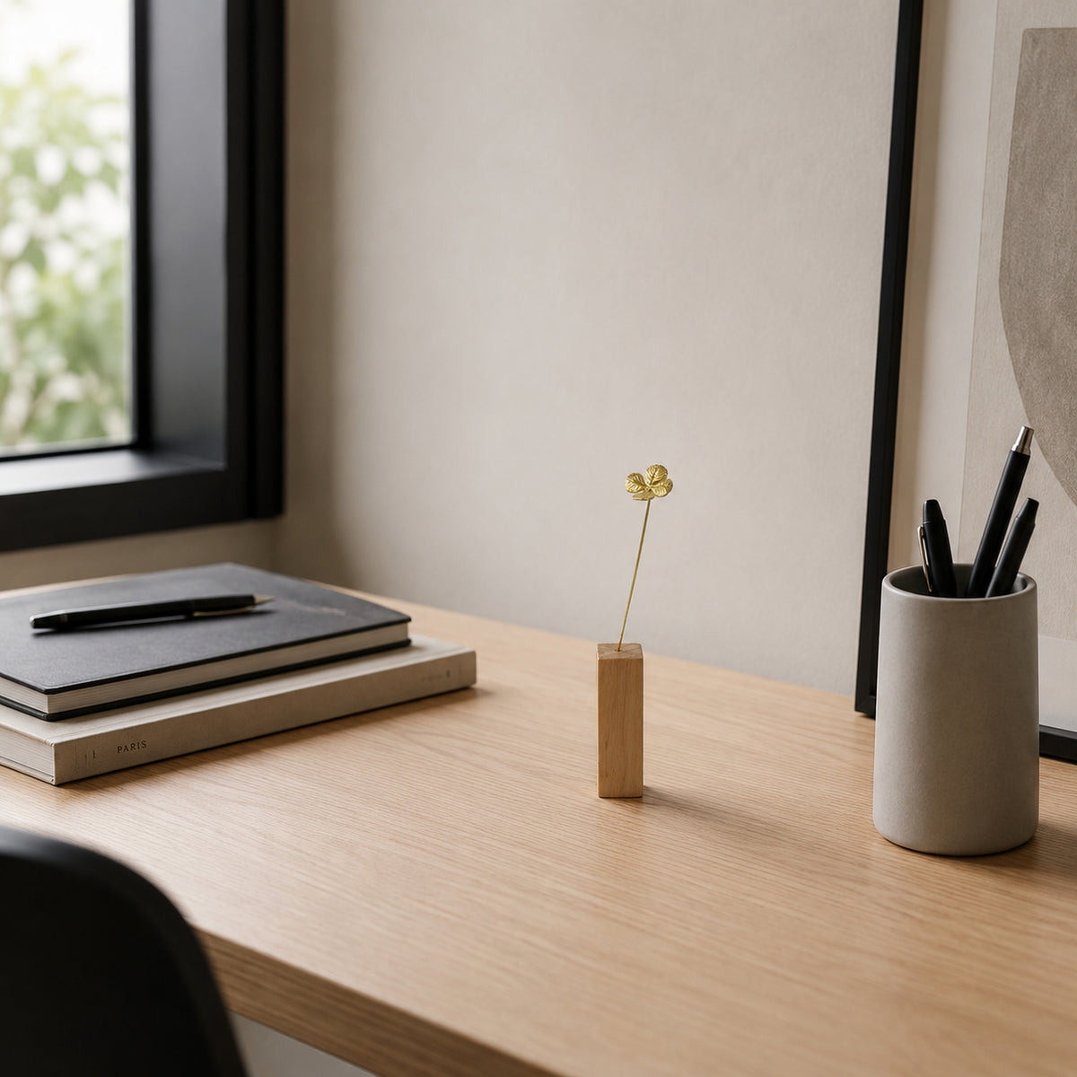 PETIT CLOVER | Clover Brass Botanical Object