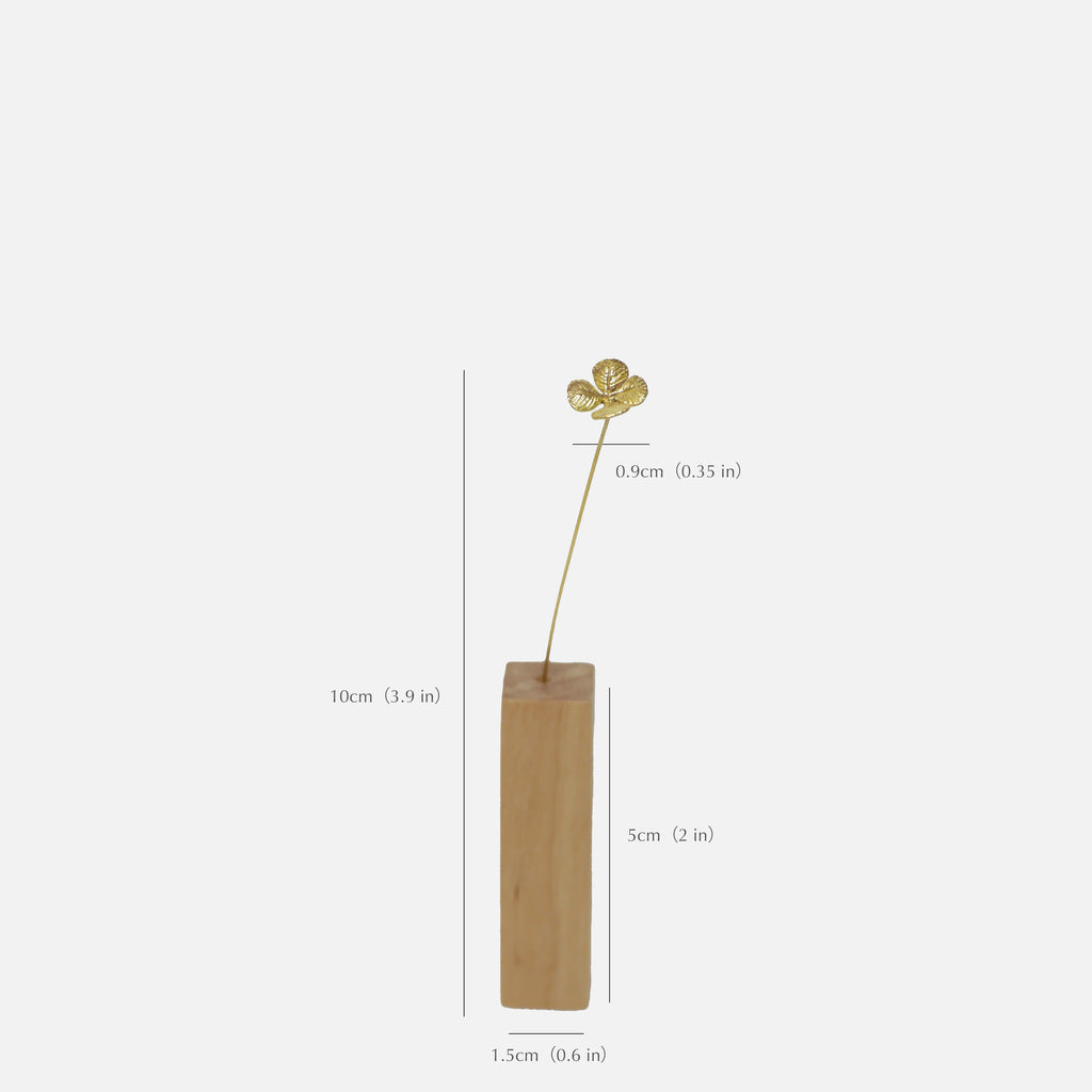 PETIT CLOVER | Clover Brass Botanical Object