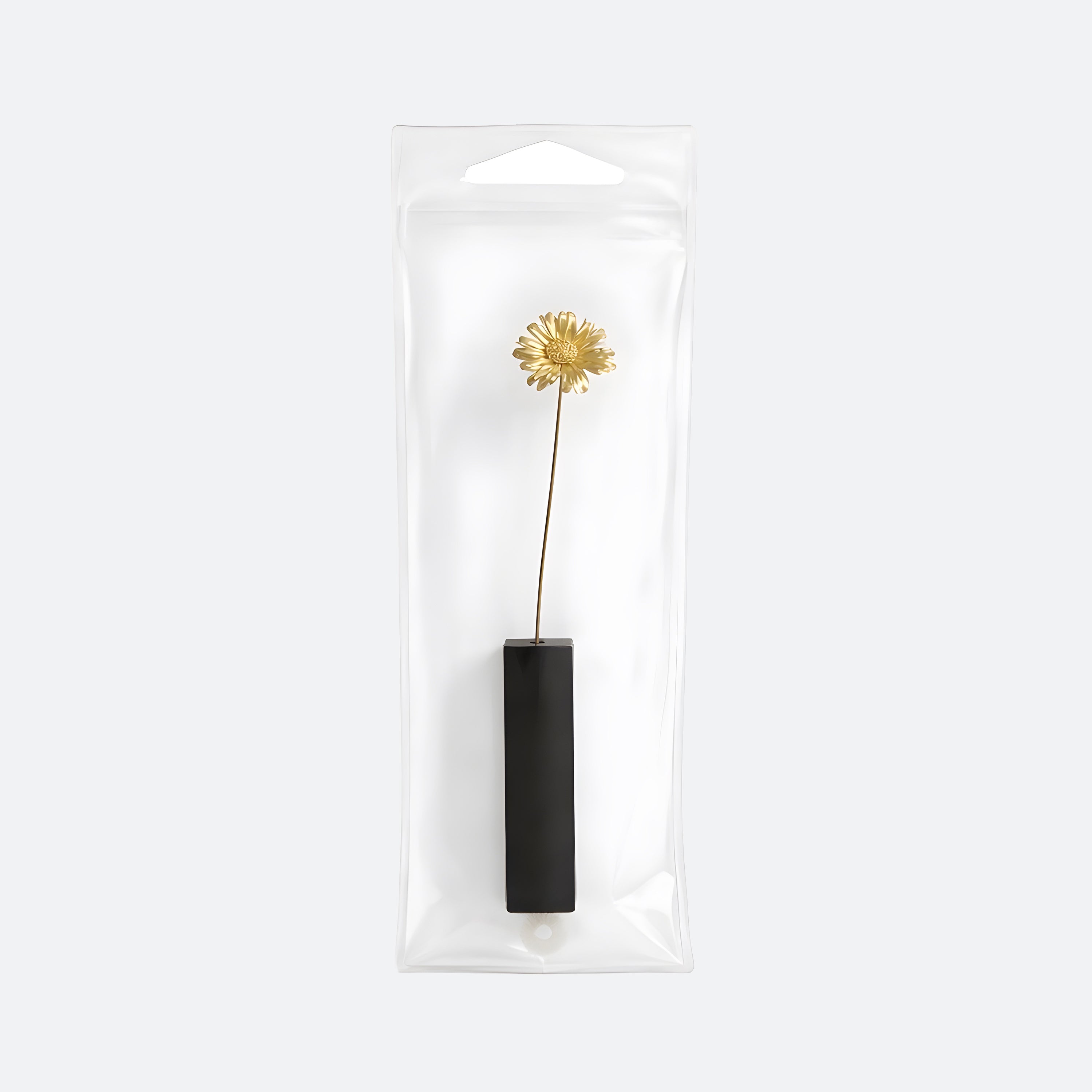 Marguerite Daisy Motif Brass Mini Object with Wooden Vase