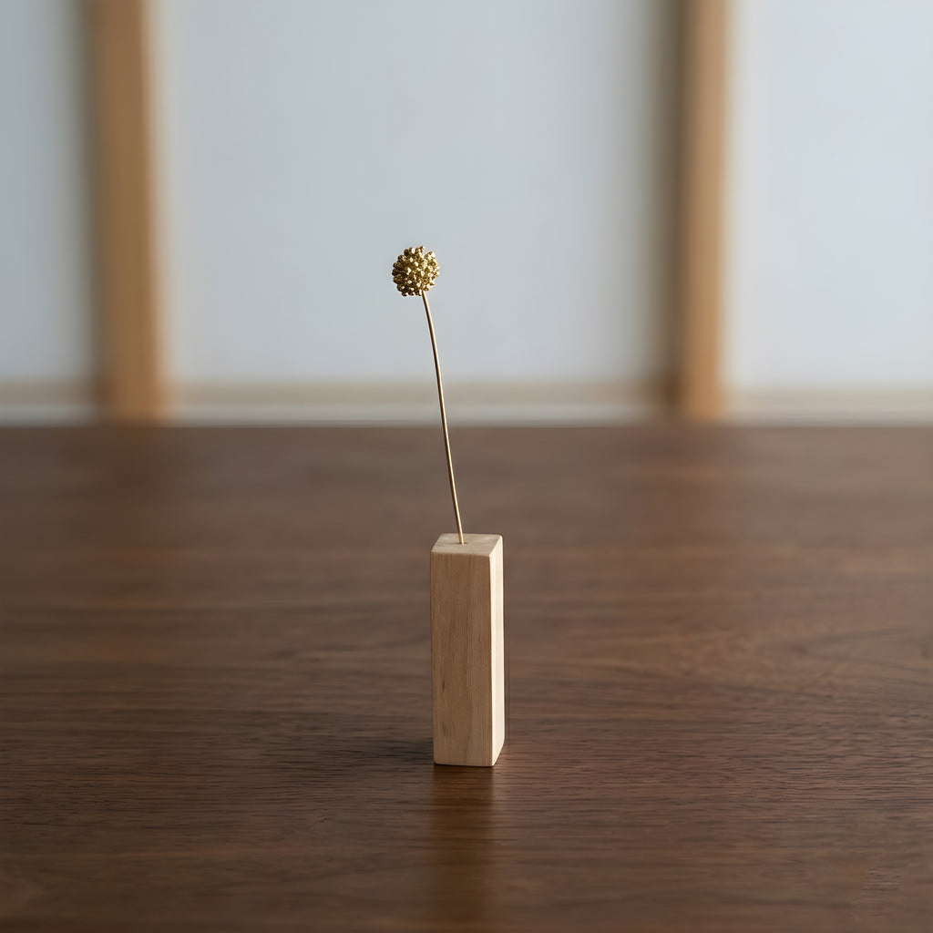 mimosa-brass-mini-vase