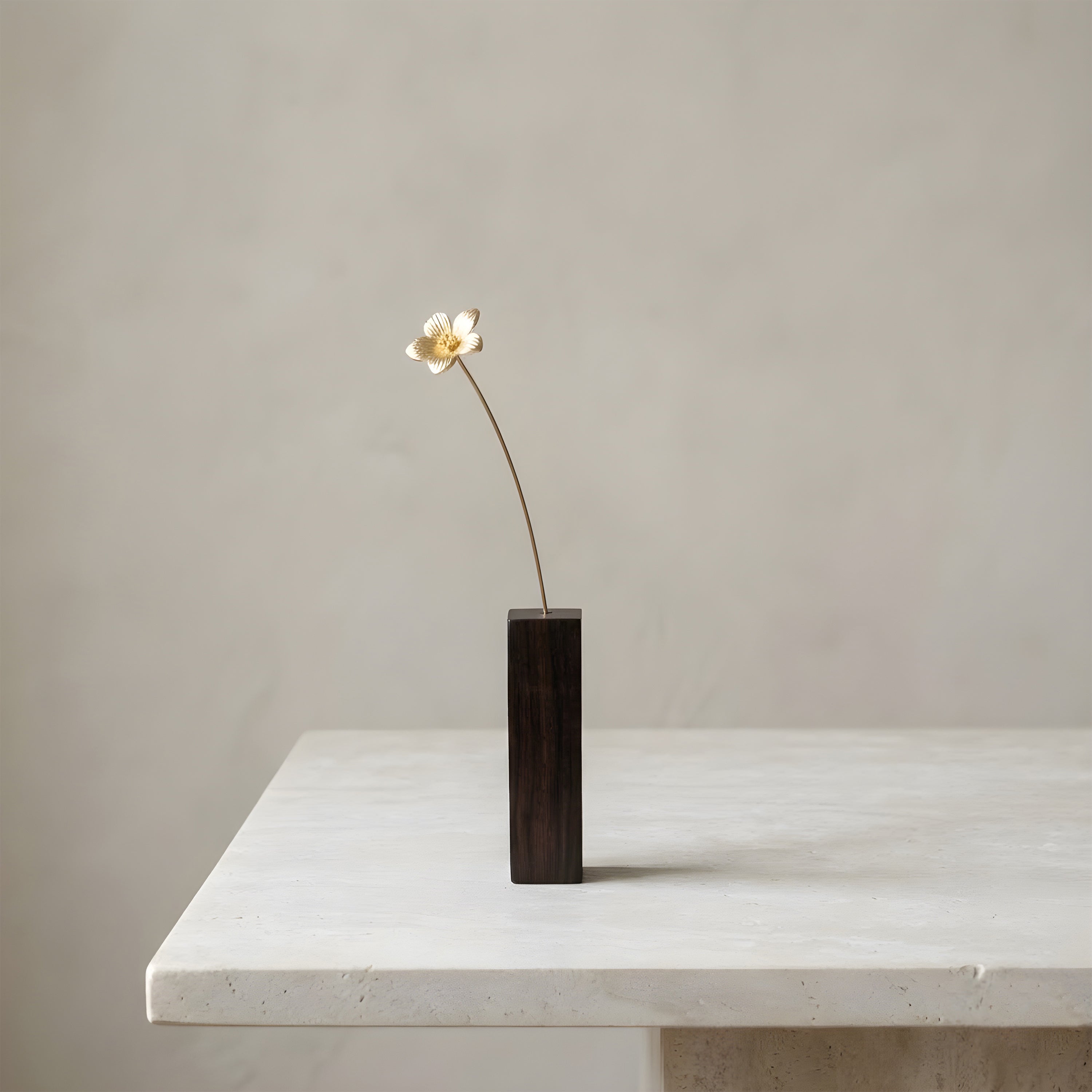 山桜草モチーフ 真鍮ミニオブジェ｜選べる木製花瓶付き