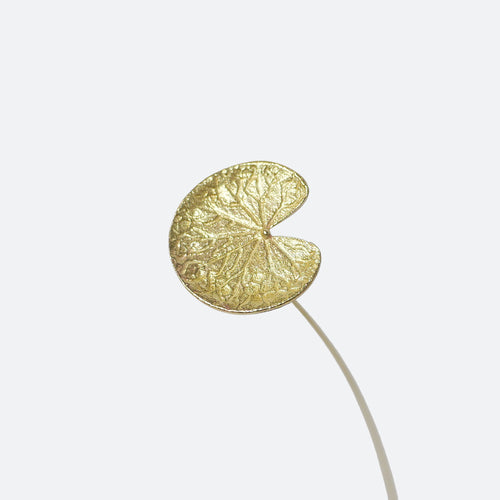 スイレンリーフモチーフ 真鍮ミニオブジェ｜選べる木製花瓶付き