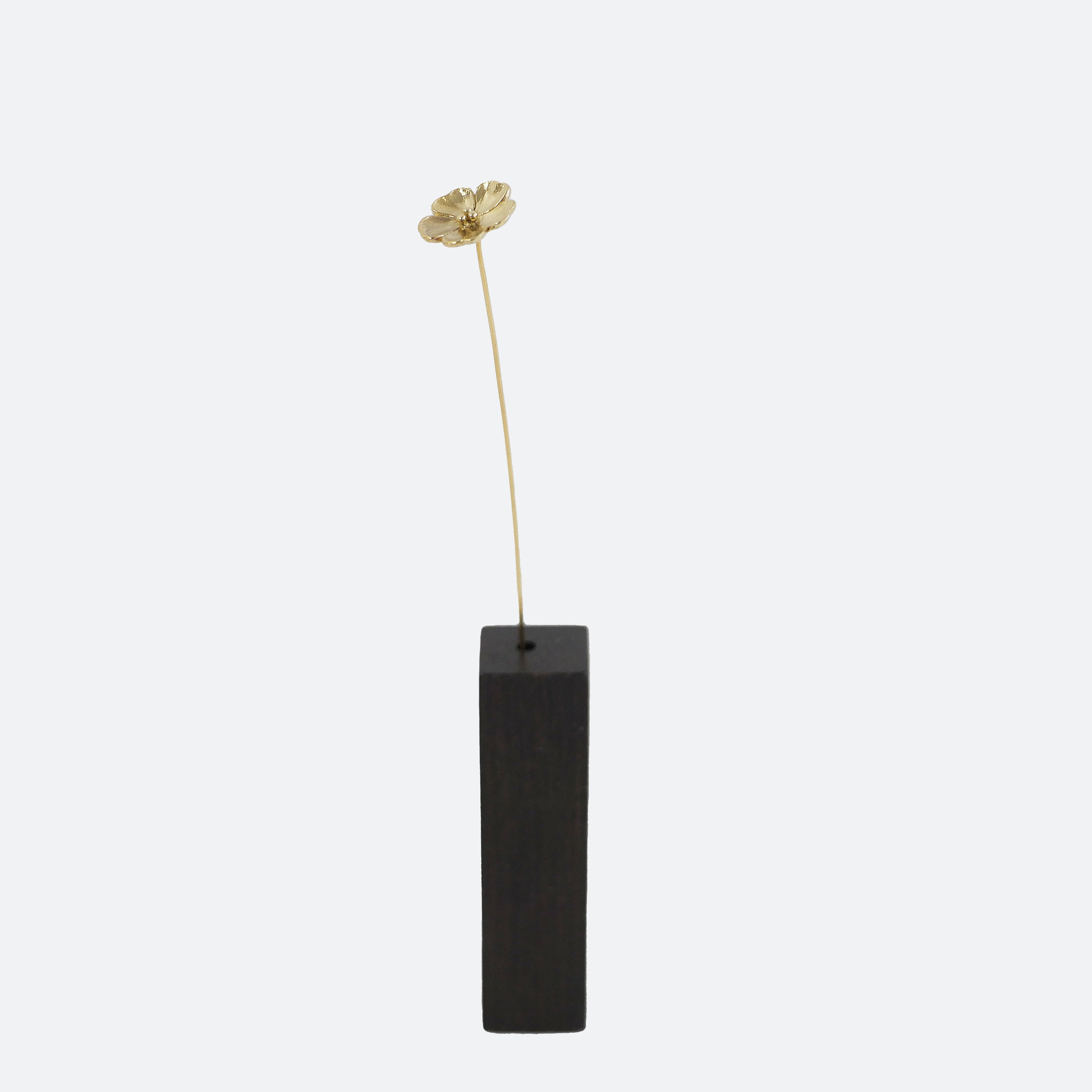 山桜モチーフ 真鍮ミニオブジェ｜選べる木製花瓶付き