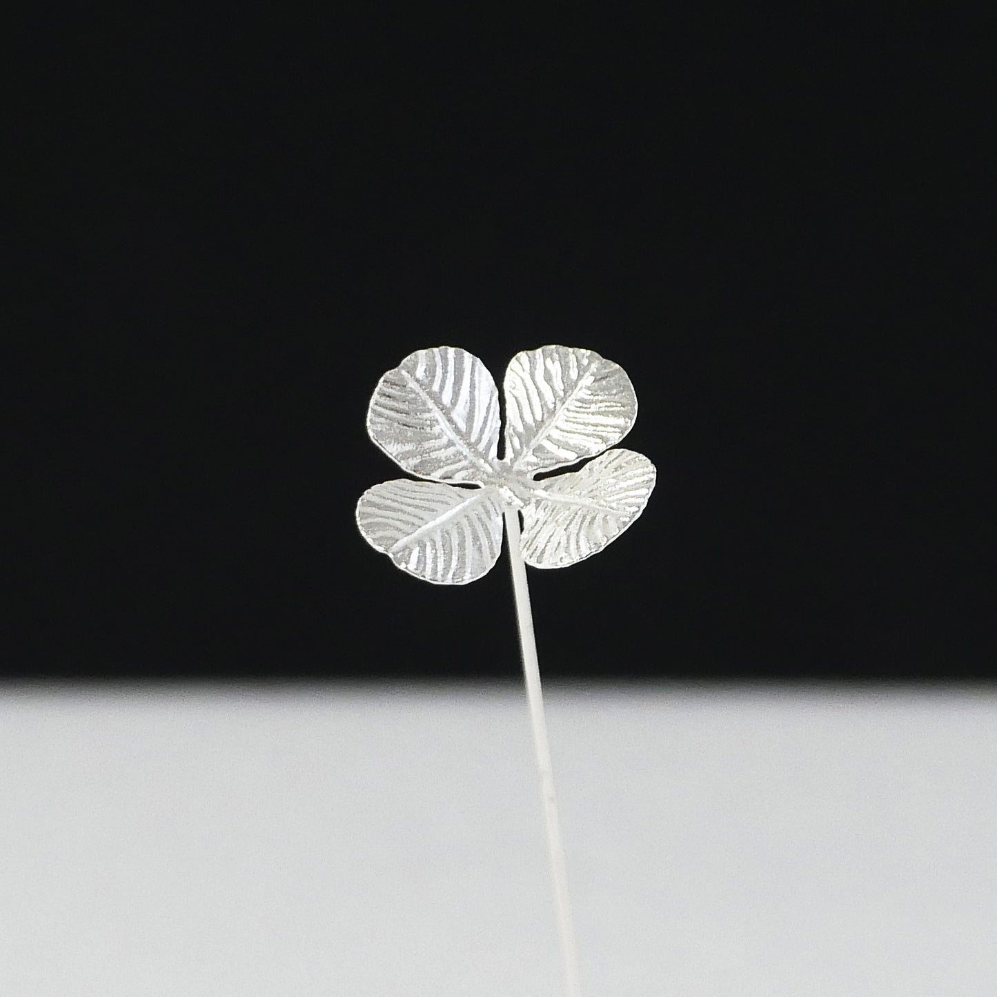四つ葉モチーフのシルバー925製一輪挿し｜Vita Ramus Botanical Objet｜JFS001