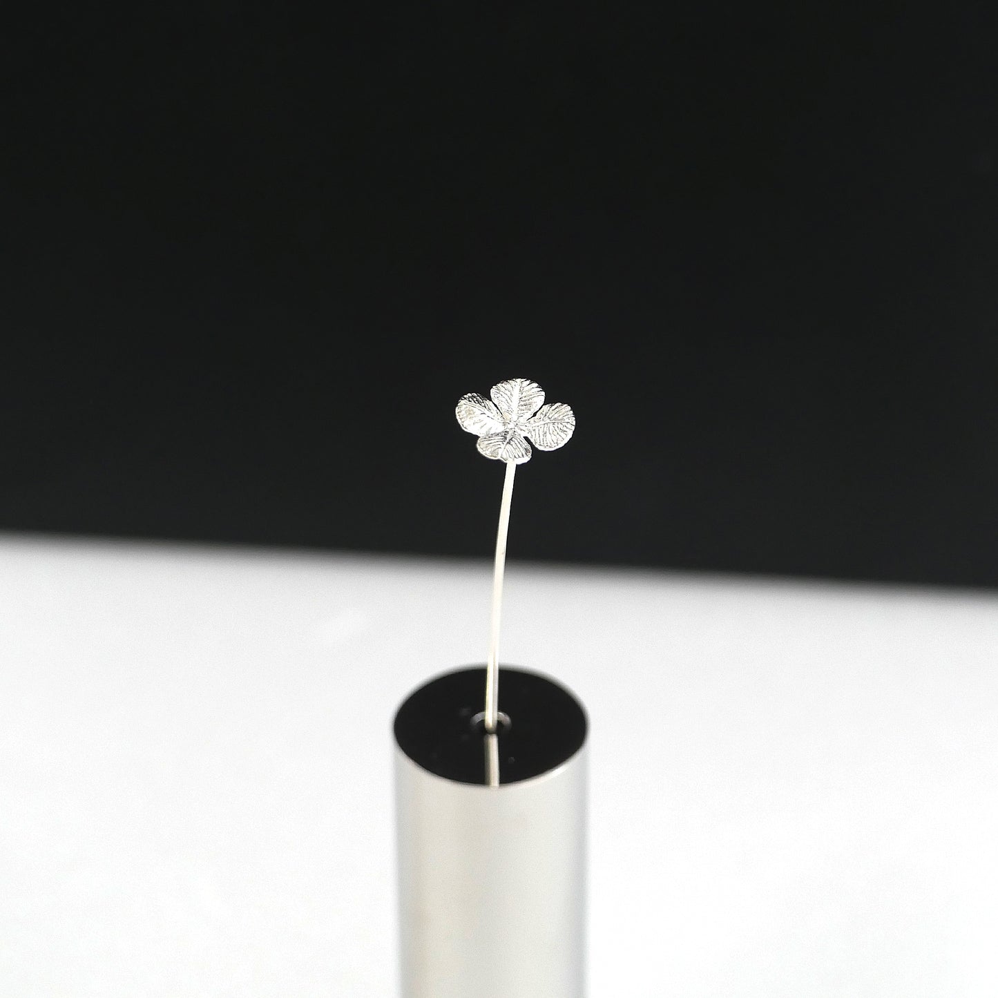ミニ四つ葉モチーフのシルバー925製一輪挿し｜Vita Ramus Botanical Objet｜JFS002