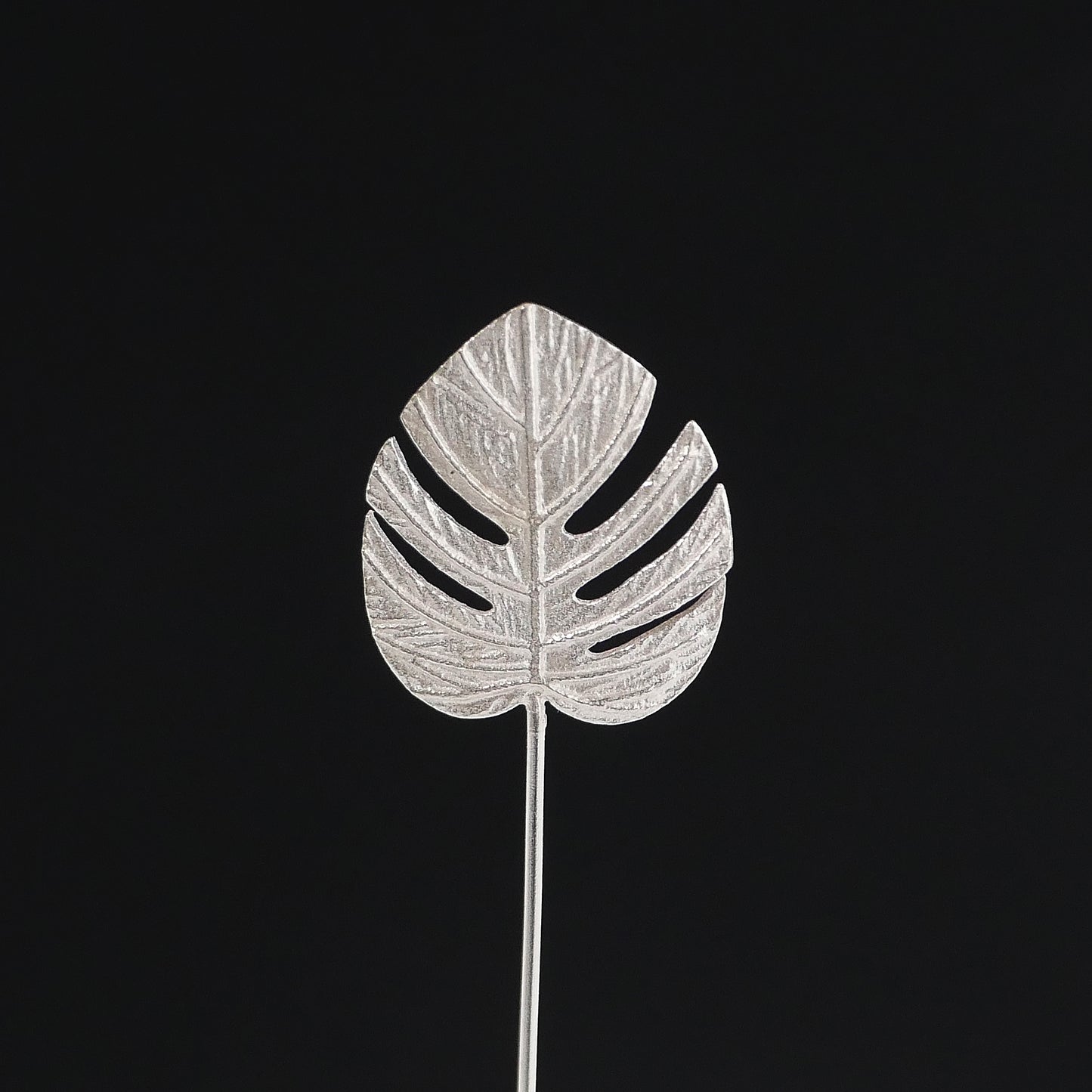 モンステラモチーフのシルバー925製一輪挿し｜Vita Ramus Botanical Objet｜JFS003